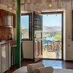 Anemos Studios 아파트